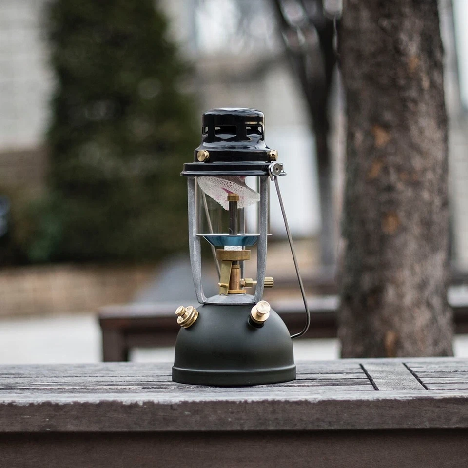 Vapalux M320 Army Green Lantern | Made in Korea | w/ Light Shade & Spare Mantle - Image 4 of 4