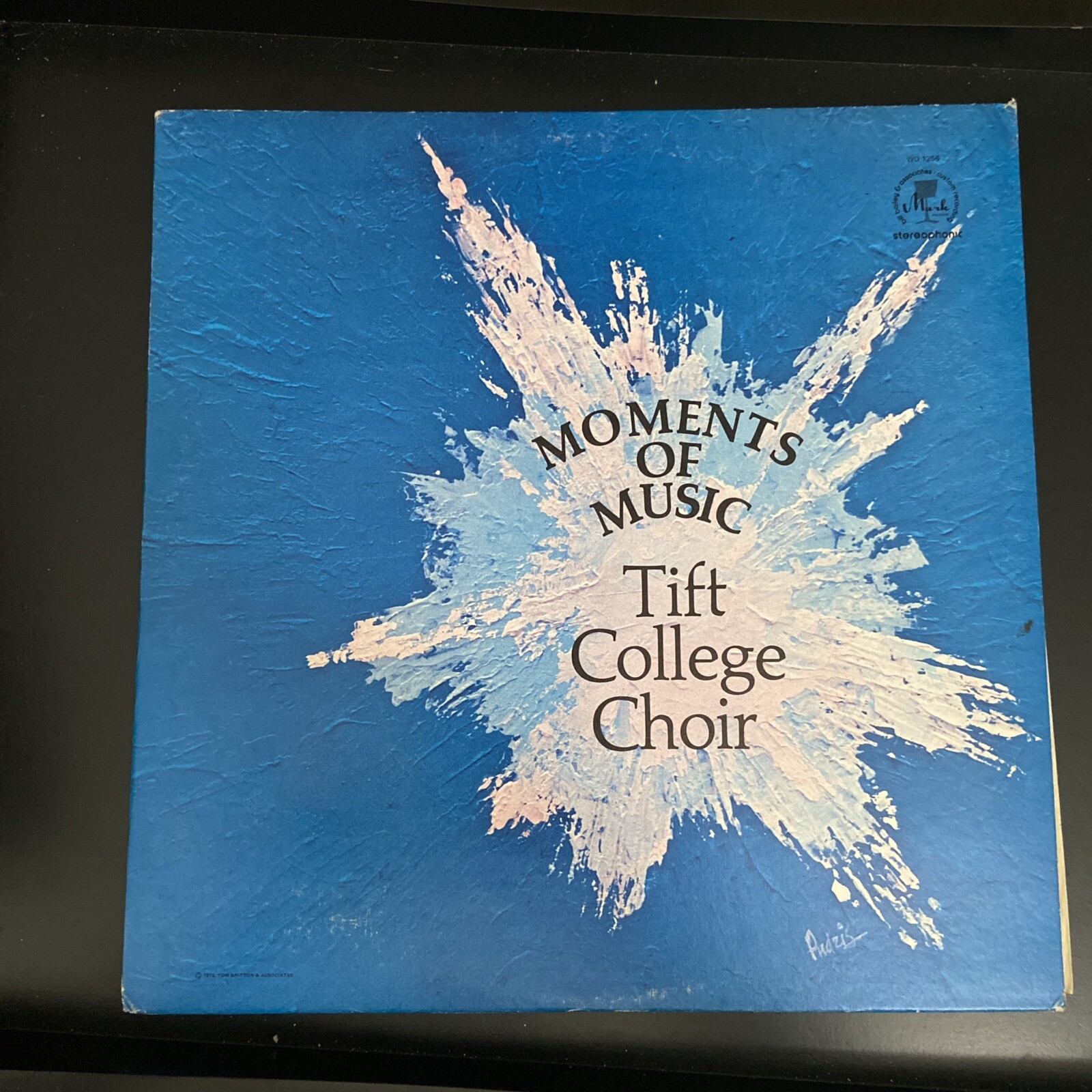 THE TIFT COLLEGE CHOIR  MOMENTS OF MUSIC MARK RECORDS  VINYL LP WD 1256
