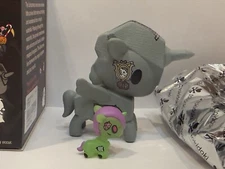 tokidoki Unicorno After Dark 5 "LITTLE ZOMBIE” (w/ Box/Guide) 🎃