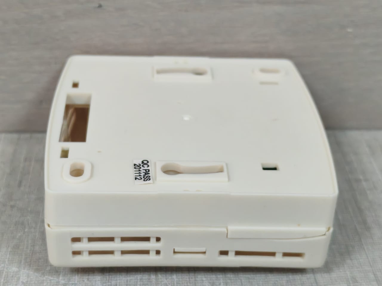Johnson Controls ET12 Johnson Controls ET12 Thermostat 24Vac 8