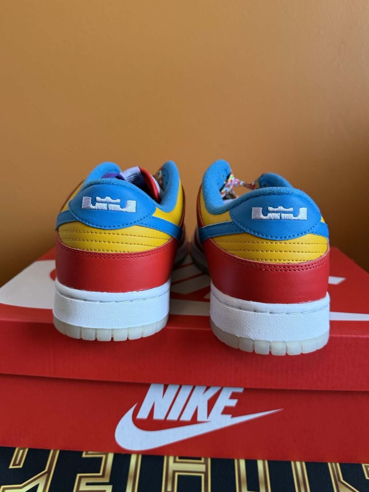 Nike Dunk Low x LeBron James x Fruity Pebbles Red Size 10.5 Brand New thumbnail 2