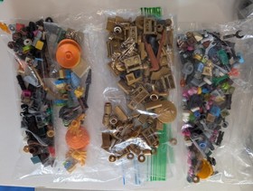 LEGO Ninjago City 70620 - 100% Bricks with 19 Minifigures, and Instructions