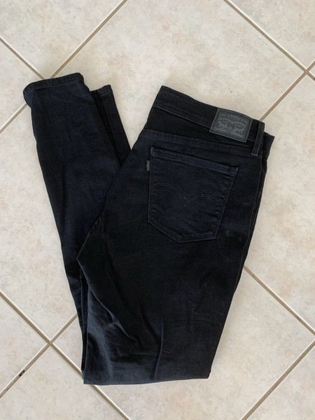 Levi 710 Super Skinny Jeans Size 32