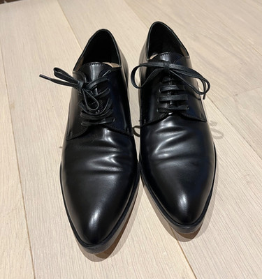 Gianvito Rossi Black Leather Oxfords Size 40 | 10 Shoes Loafer Alternative
