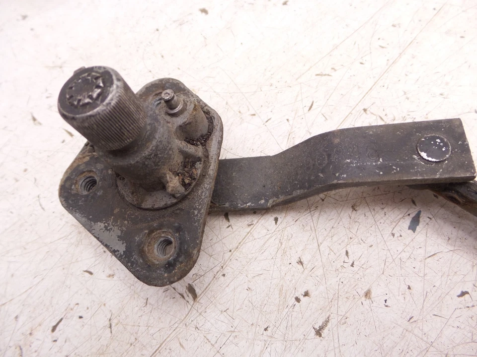 70-81 Camaro Firebird Concealed Windshield Wiper Transmission Linkage Original - Image 4 of 4