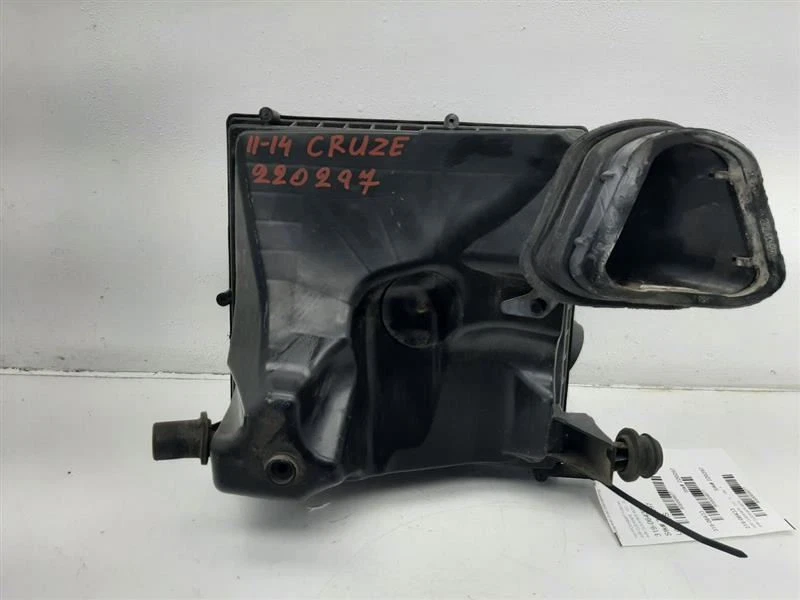 空气净化器 VIN P 4th Digit Limited 1.4L 升 15-16 雪佛兰科鲁兹 13468545 — 第 4/4 张图片