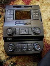 2017 F-250 Radio Face Plate And Controls