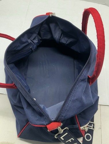 Vintage Tommy Hilfiger colorblock weekender duffle bag with shoulder strap - Picture 8 of 11