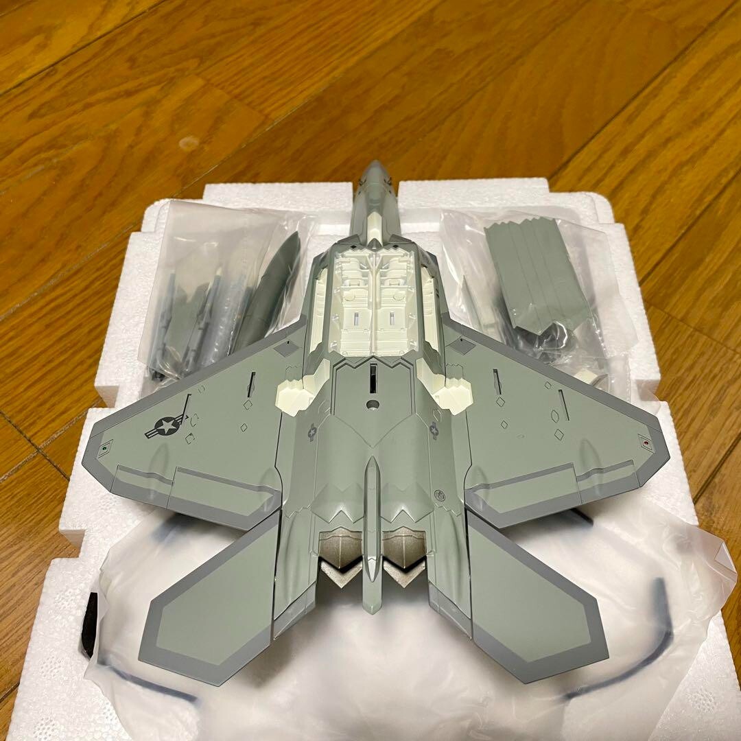 Hobby Master 1:72 HA2825 Lockheed Martin F-22 Raptor USAF