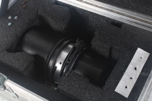Markenlos 2.0-2.6 Objektiv für Eiki LC-XT4U Theaterprojektor mit Tasche - Bild 6 von 7
