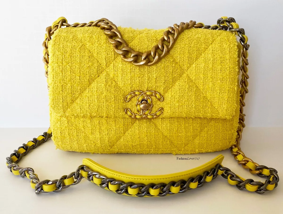 NEW CHANEL 19 YELLOW TWEED SILVER GOLD CHAIN QUILTED MEDIUM FLAP SHOULDER  BAG