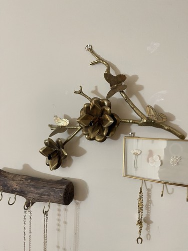 Vintage 70’s BRASS BUTTERFLY FLOWER BRANCH Wall Hanging Decor Mid Century - Picture 2 of 3