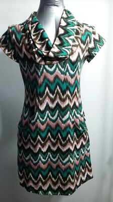 Kuscheliges Kurzarm-Kleid von Contro-Corrente DOC09