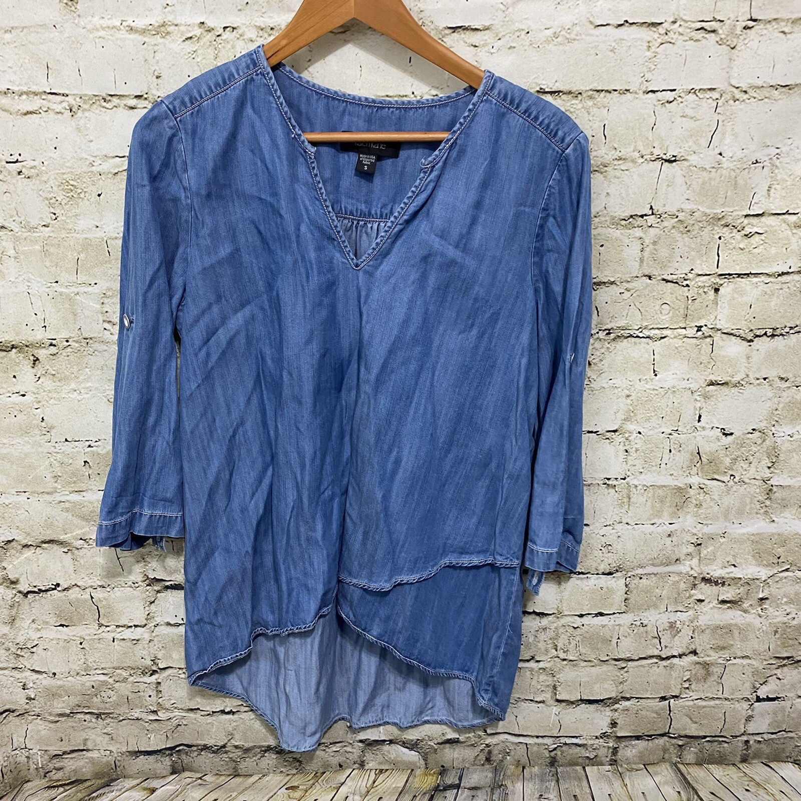 Karen Kane Womens Small Blue Chambray V 