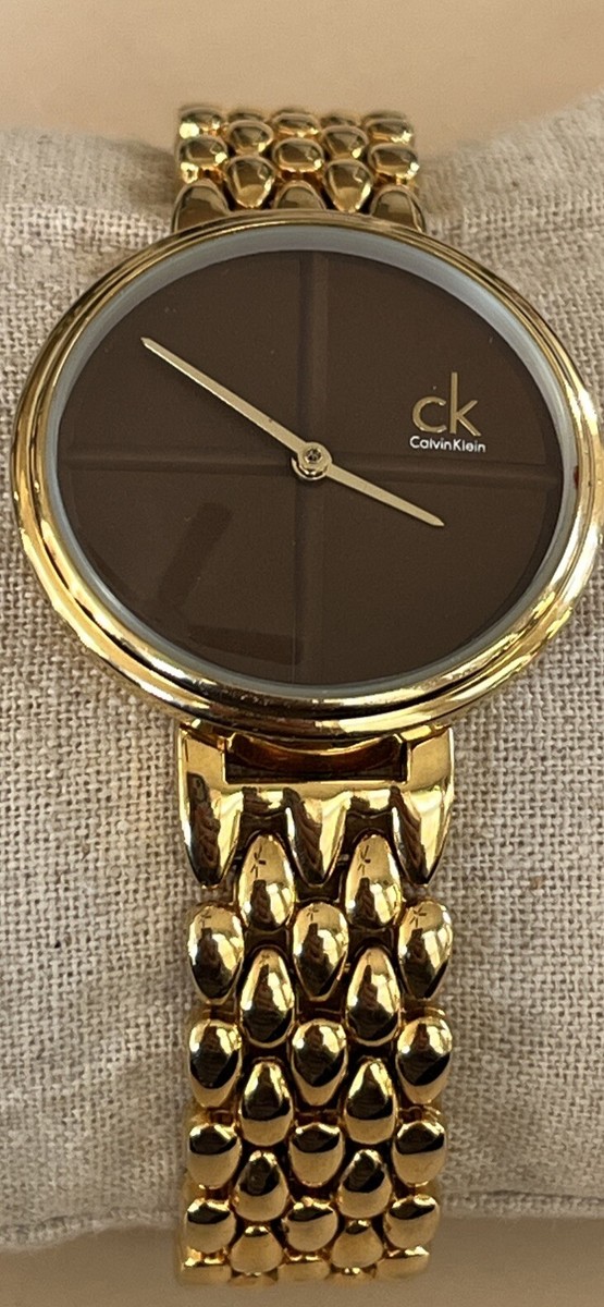 Authentic Rare Design Calvin Klein Swiss Made WR 3ATM  display picture 2