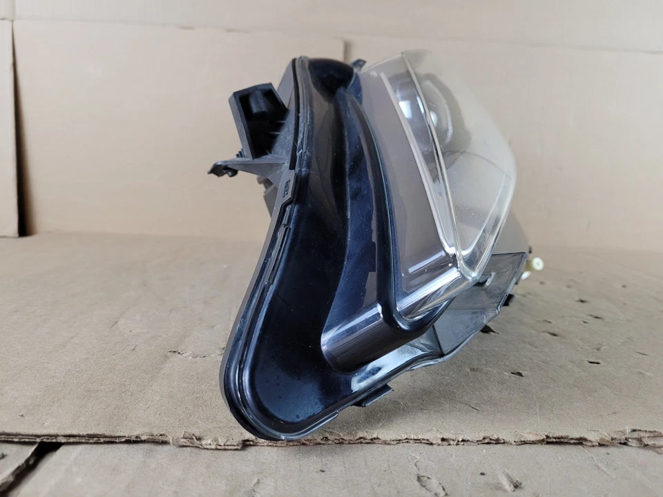 2013-2016 LINCOLN MKZ LED W/ SIGNATURE CHROME LH DRIVER OEM HEADLIGHT 199776 - Image 2 of 4