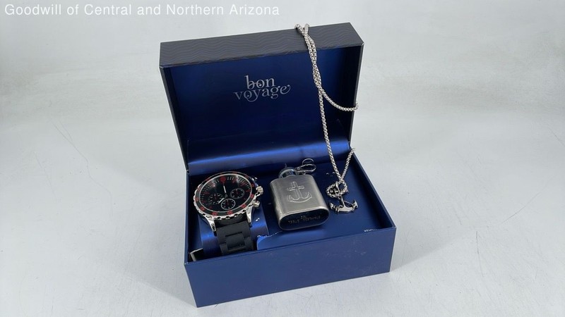 Bon Voyage Men's Watch, Necklace, & Key Chain Gift Set  203.14g