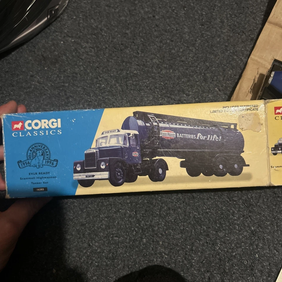Corgi 16303 Scammell Highwayman Tanker Ever Ready edición limitada Foto 3 de 4