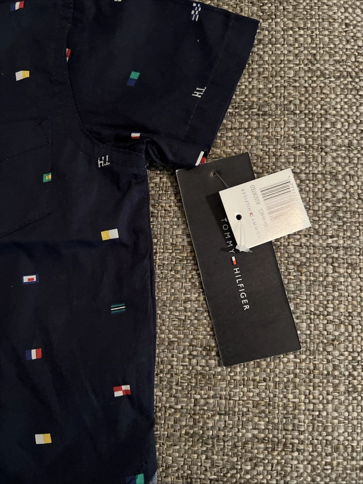 NUEVO CON ETIQUETAS Infantil Tommy Hilfiger Multicolor Azul Marino Bandera Camisa Abotonada Logo 6-9 Meses Foto 3 de 4
