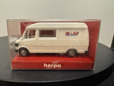 Herpa Mercedes-Benz 207 D Hochdach-Transporter