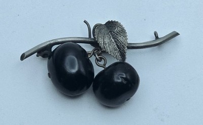 Art Nouveau Nut Sea Bean Pod Articulated Silver Brooch Rare