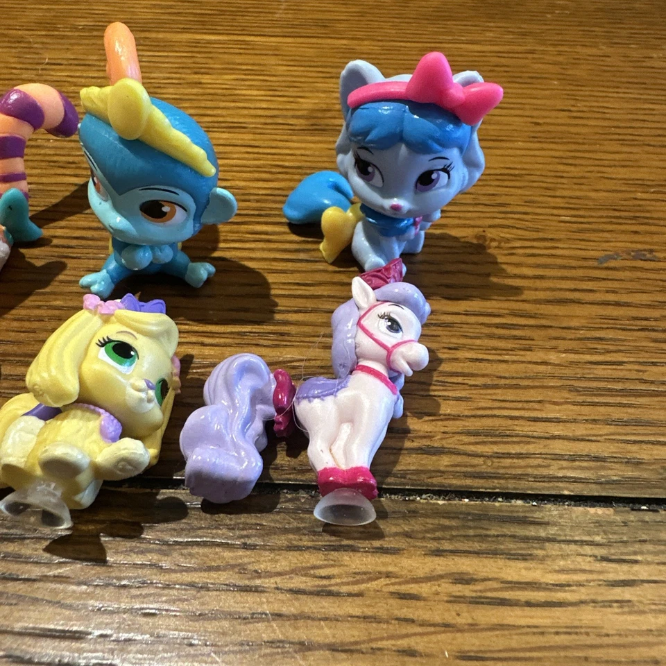 Disney принцесса дворец домашних животных лот из 6 игрушек фигурки маленькие игрушки - Изображение 3 из 4