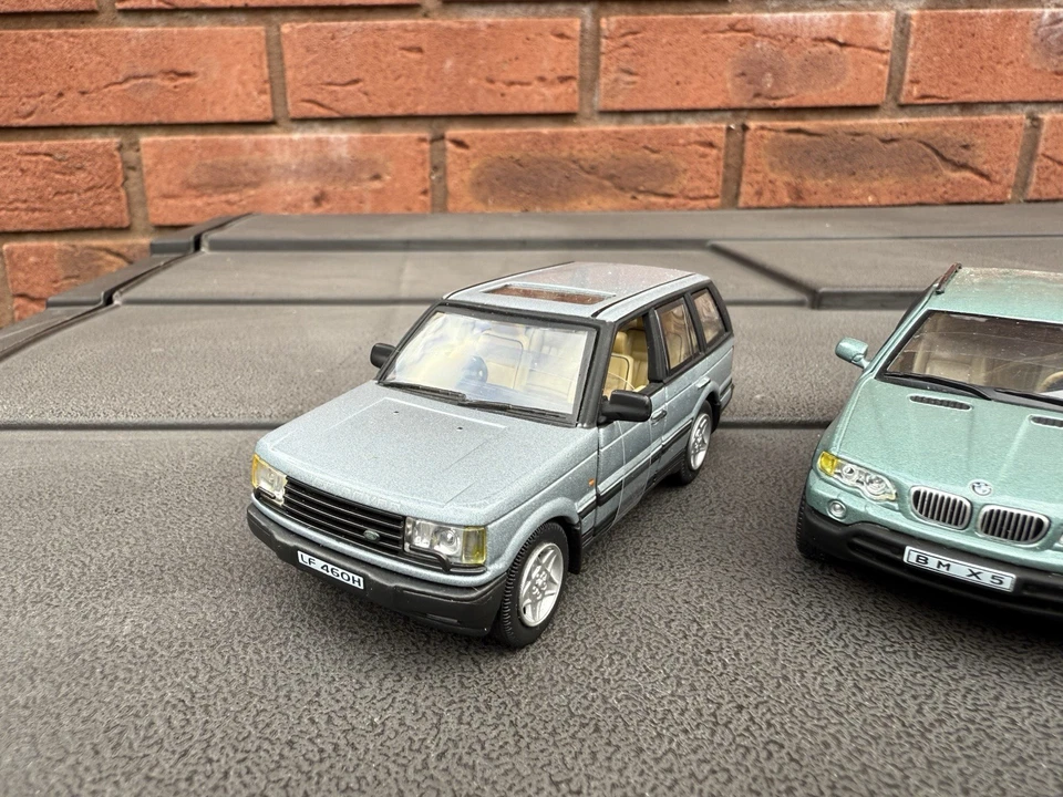 Lote de trabajo Cararama / colección - 1:43 Ford Focus, BMW X5, Range Rover, Volkswagen Foto 2 de 4