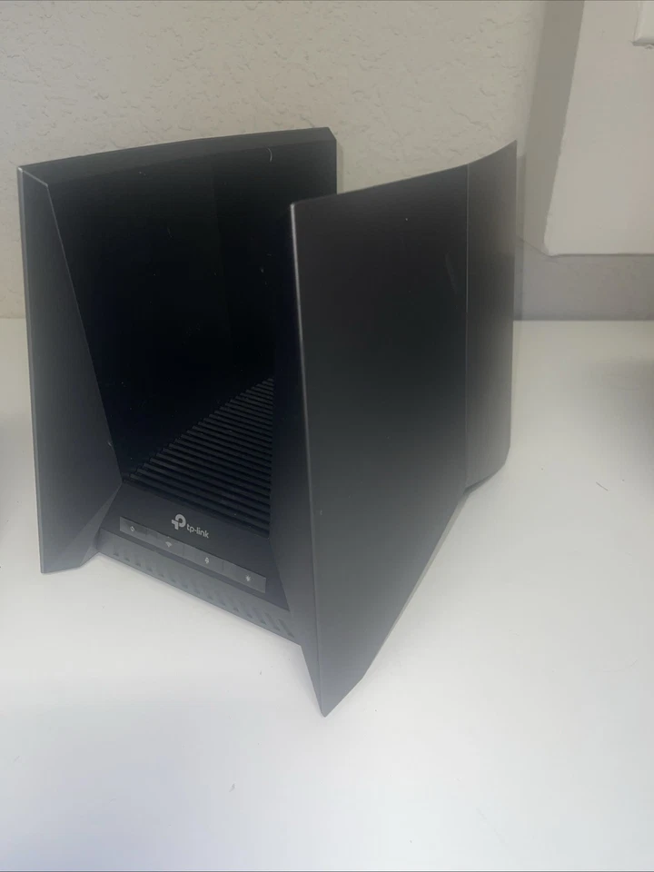 TP-Link Archer GE800 BE19000 Tri-Band Wi-Fi 7 Gaming Router - Image 4 of 4