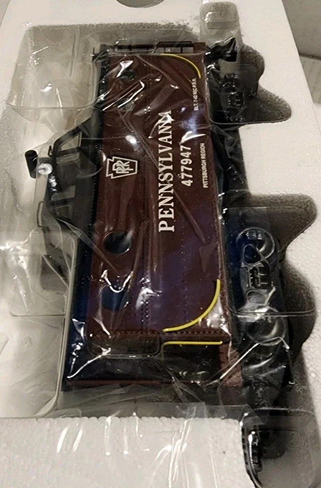 K-Line K615-1891 O Gauge Pennsylvania N5C Lighted Caboose #477947 Lights/ Smoke  - Image 2 of 4