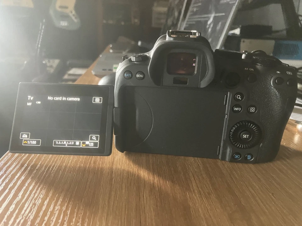 Canon EOS R6 Mark II 24.2 MP Digital Camera- Black (Body Only) - Image 4 of 4