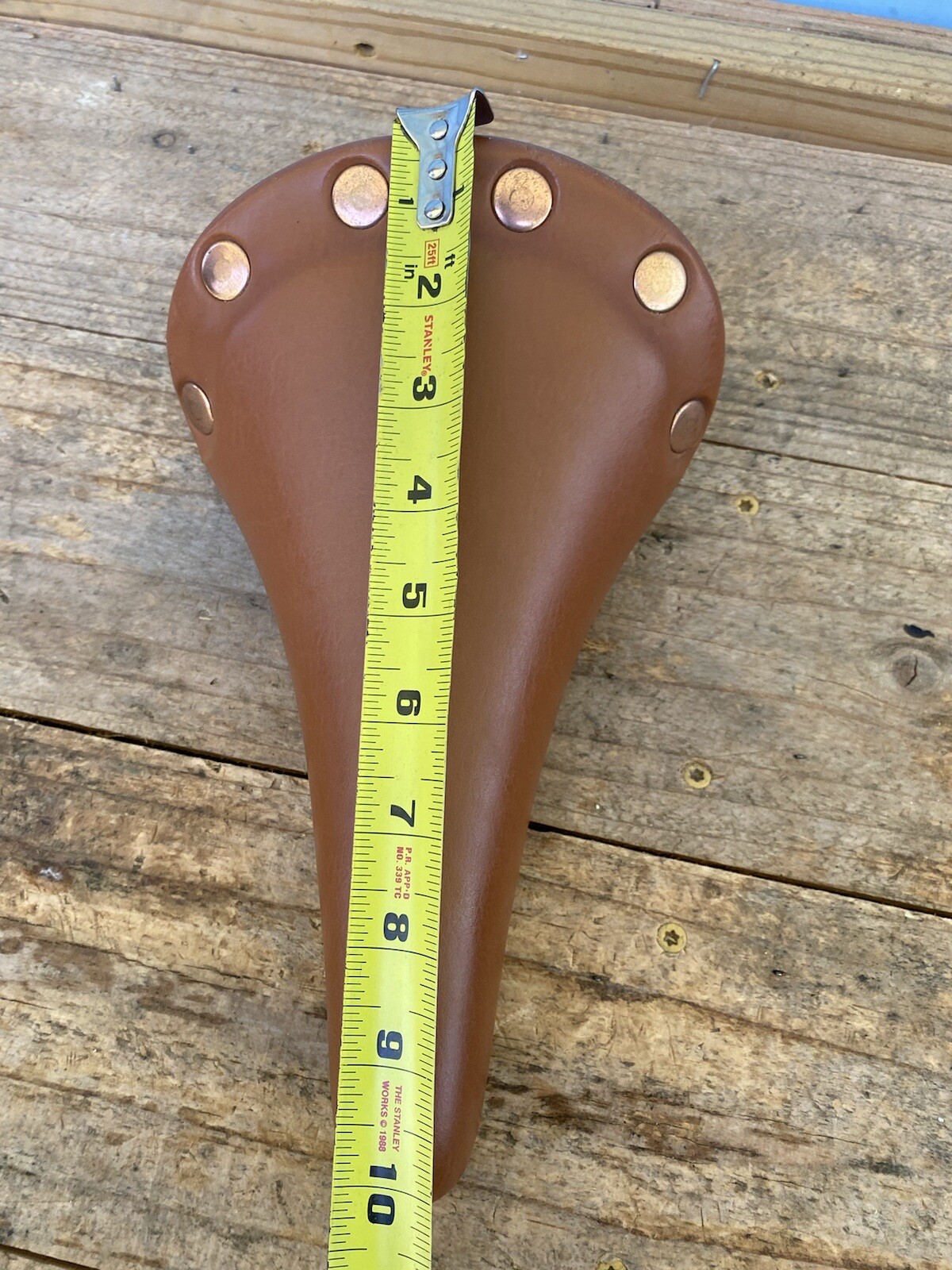 NIce 155mm Viscount Studded Road Bike BMX Cruiser Bicycle Saddle Seat