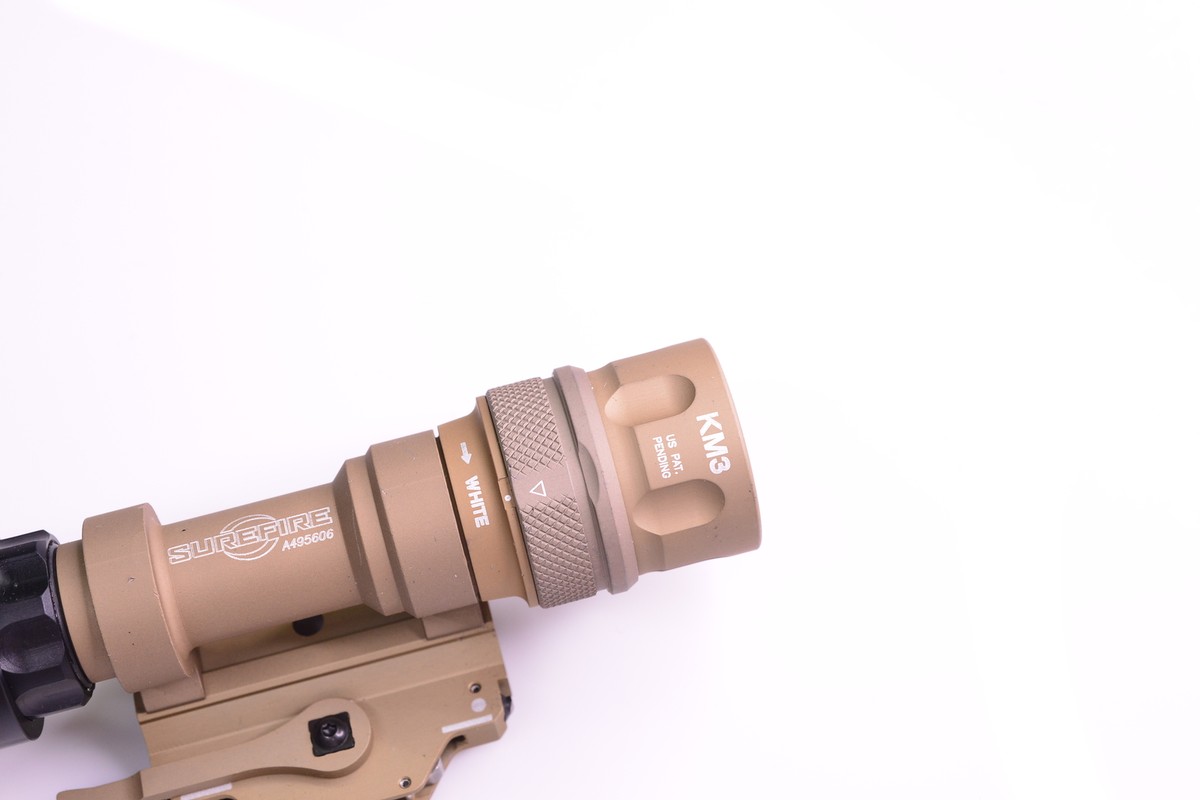 Surefire M952-V Tactical Flashlight with KM3 Vampire LED IR