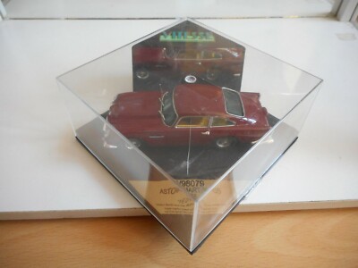 Vitesse Aston Martin DB5 1963 in Peony Red auf 1:43 in Box