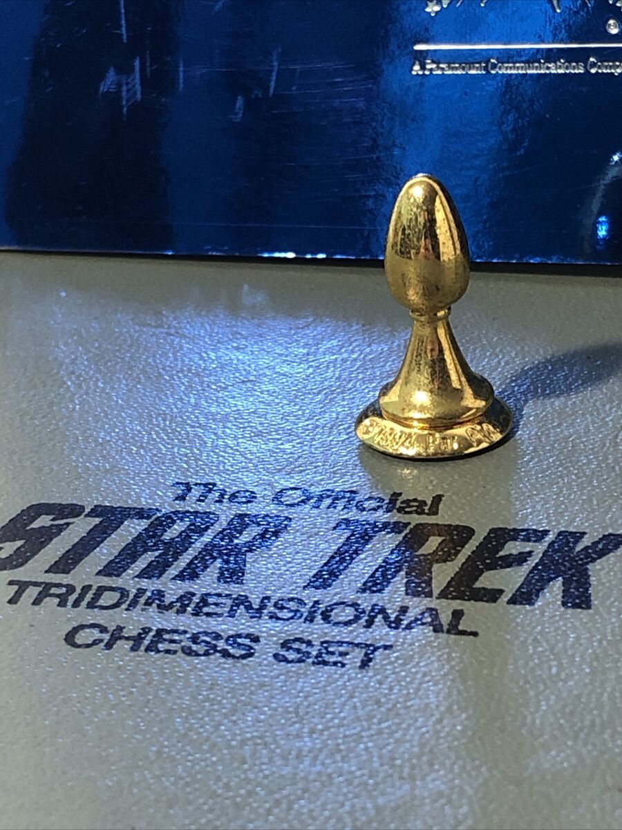  Star Trek Tri-Dimensional Chess Set, 1994 Original