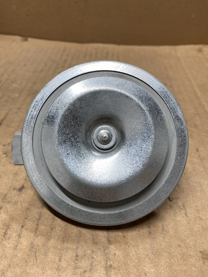 Bocina Alemana Clásica de Repuesto Audi Porsche Volkswagen 12 Voltios #111 951 113 B Foto 4 de 4