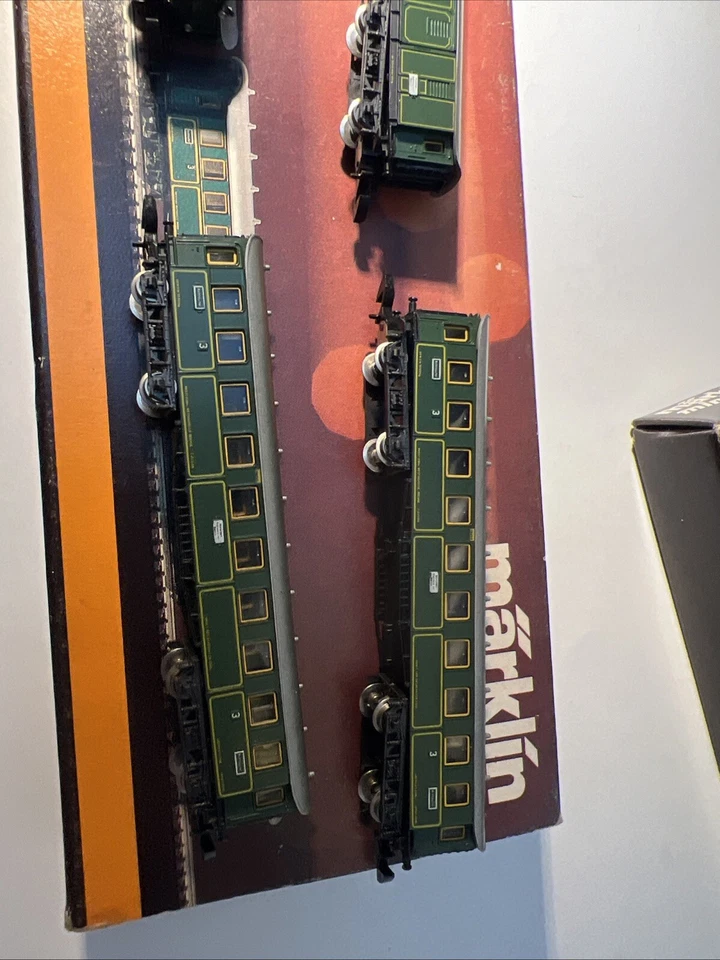 Marklin 8102 K.Bay.Sts.B Bavarian S3/6 4-6-2 Locomotive Passenger Set (tested) - Image 3 of 4