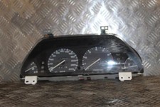 Compteur Mazda 323