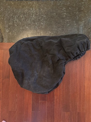 Lettia Black Fleece Lined English Horse Saddle Cover