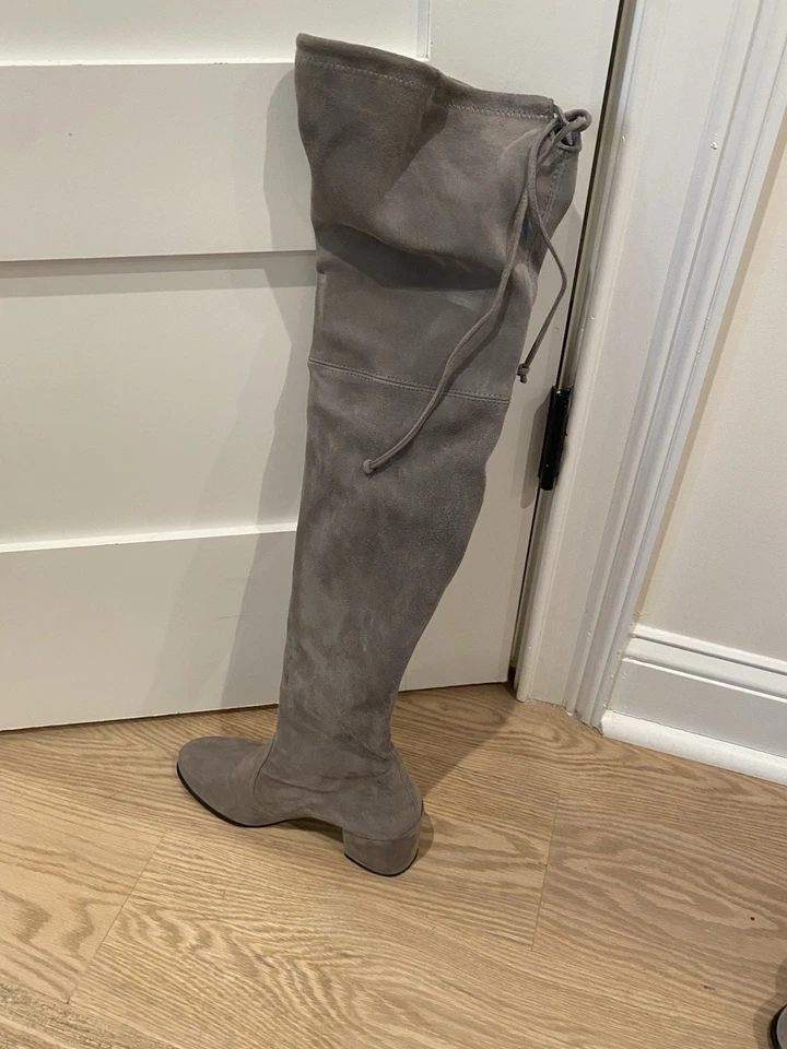 Stuart Weitzman Tieland Over-The-Knee 靴子 灰色 麂皮绒 尺码 7.5 - 华丽 — 第 2/2 张图片