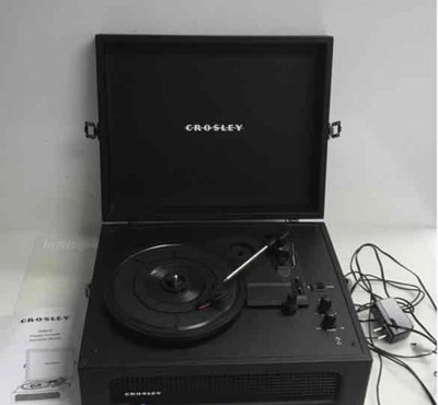 Crosley CR8017A-BK Voyager Vintage Black Portable Turntable Tested And Working