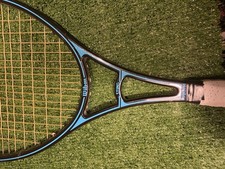 Wilson Sting Graphite Tennis Racquet 4-1/2 Grip, Leather Grip, EX Condition