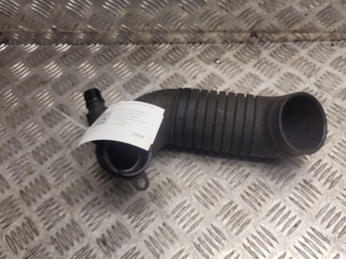 Audi A4 S4 B6 8E 8H 2003 Diesel Ansaugrohr Ansaugschlauch Turbolader DRA17198