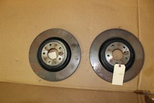 2017 JAGUAR XE FRONT LEFT & RIGHT DISC BRAKE ROTORS PAIR AWD R763