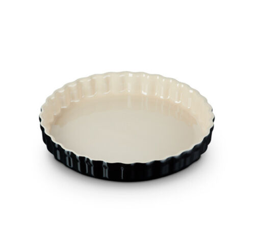 Le Creuset Stoneware Fluted Flan /Pie Baking Dish 28cm Black  New With Tag - Picture 1 of 3