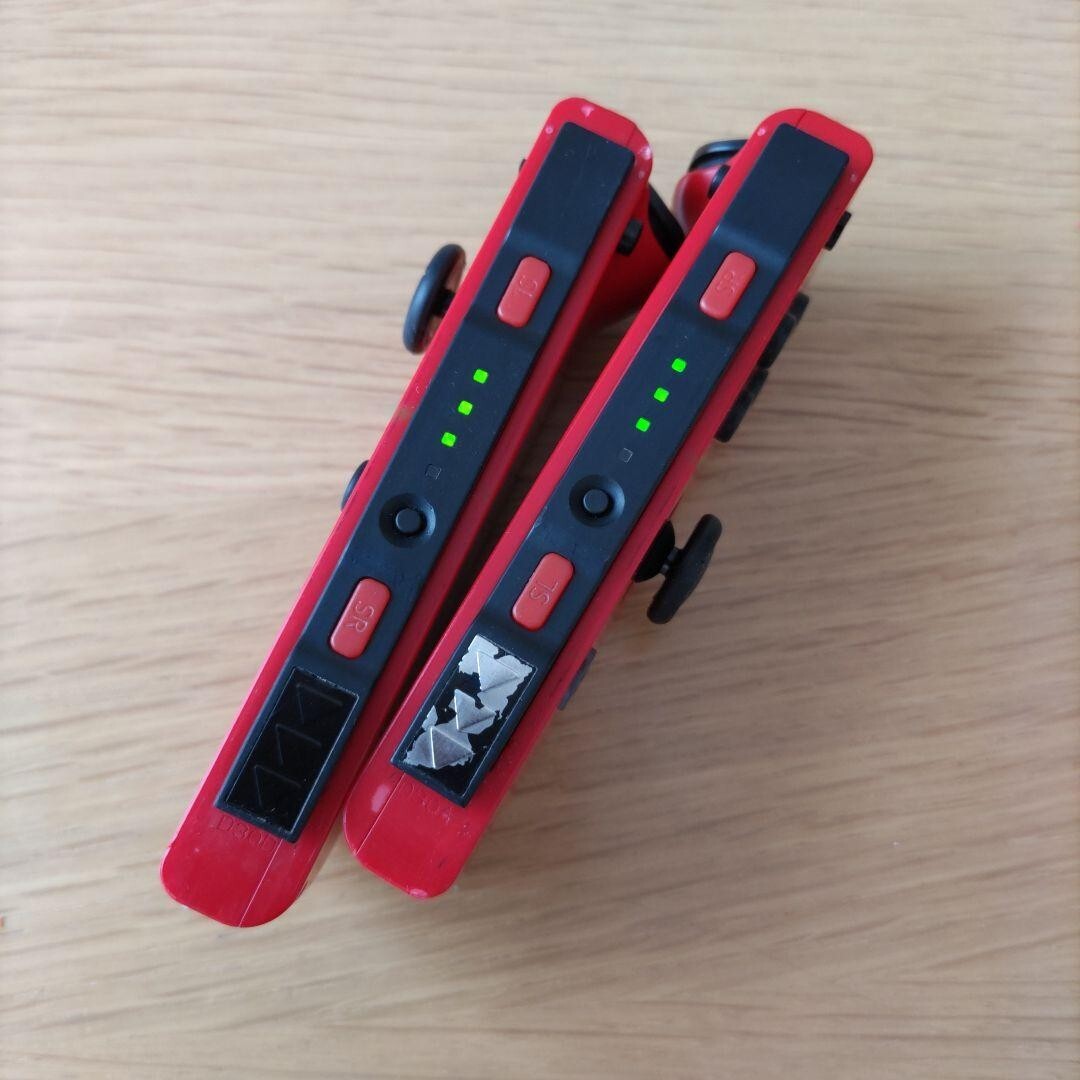 銀のジョイコン Amazon.co.jp: 【任天堂純正品】Joy-Con(R) ネオンレッド