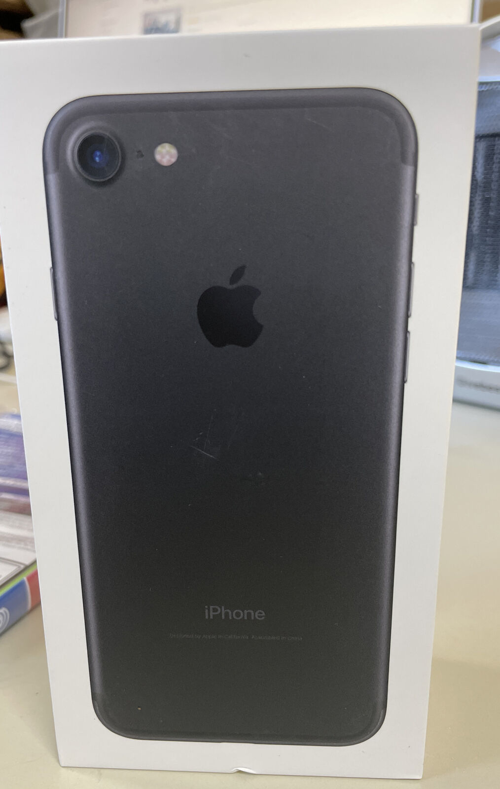 Apple iPhone 7 32GB Black- Total Wireless A1660