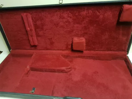 1982 GIBSON EXPLORER CASE - made in USA - ex HEXX