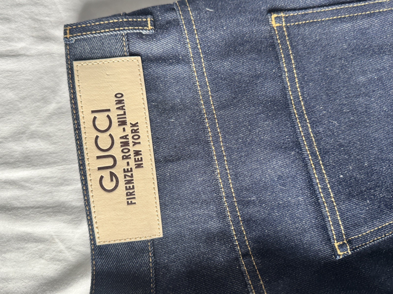BNWOT GUCCI DENIM WIDE LEG BAGGY JEANS DARK WASH RAW DENIM SIZE 36 758152 image 5