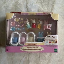 Calico Critters TRIPLETS CARE SET  New in Box CC90722 Baby Bunnies Bunny