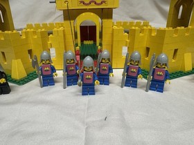 Lego 375 / 6075 Vintage Castle
